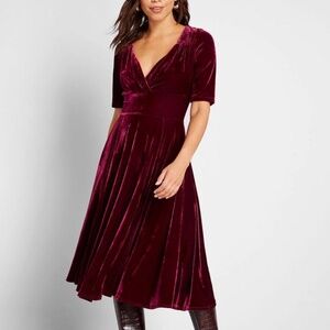 Modcloth X Collectif Vixen Match Velvet Dress